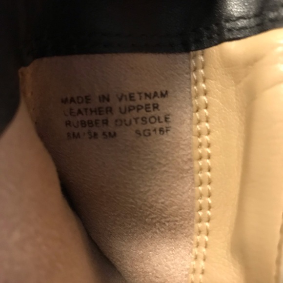 Michael Kors women’s charcoal gray boots - Picture 4 of 7